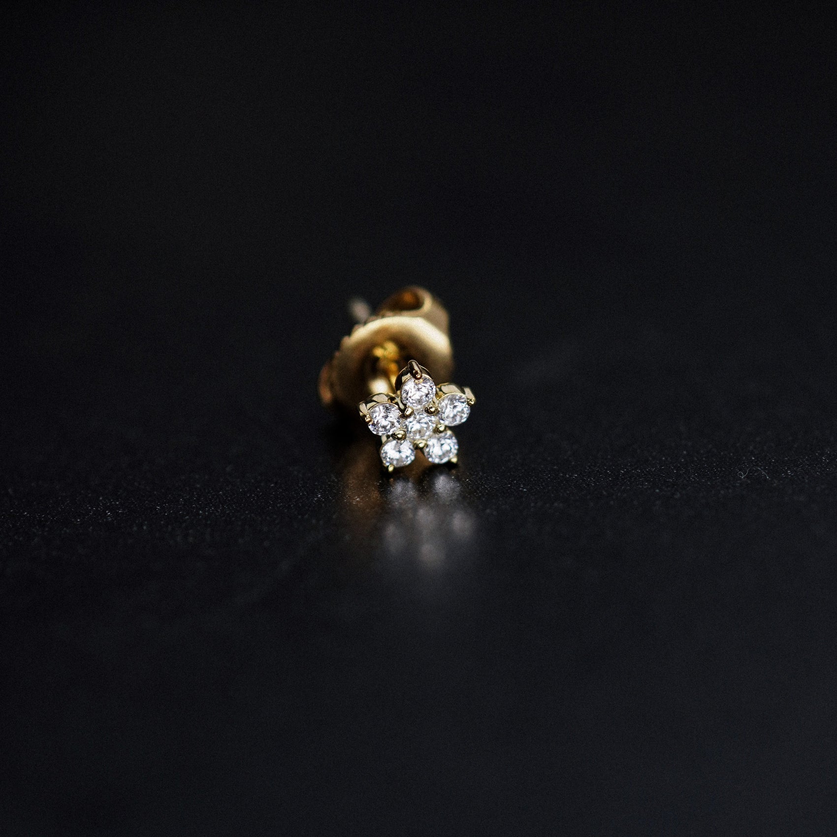 Flower Pavé Lab Diamond Solid Gold Stud Earrings 14K Gold