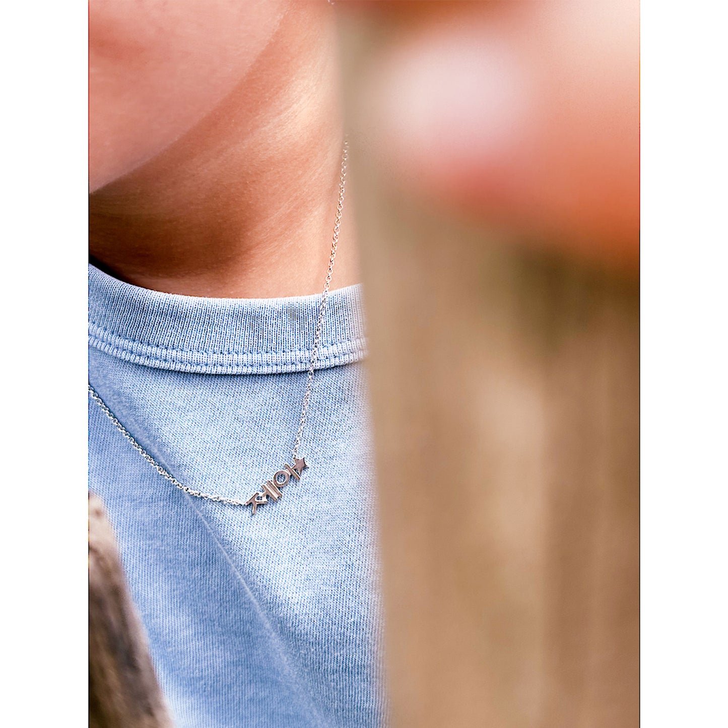 Korean Custom Name Star Necklace in 14K Solid Gold – Personalized