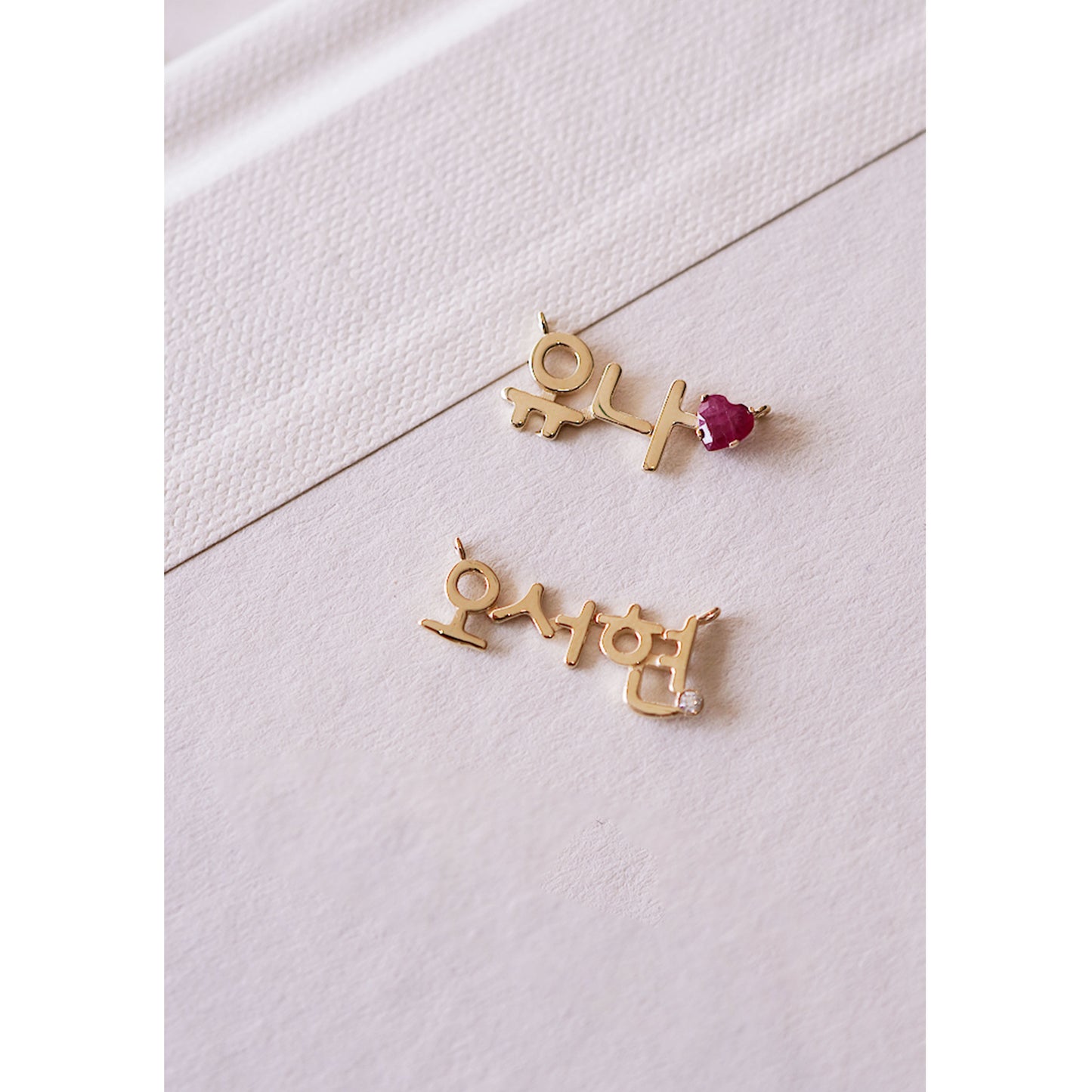 Korean Custom Heart Ruby Name Necklace 14K Solid Gold – Personalized