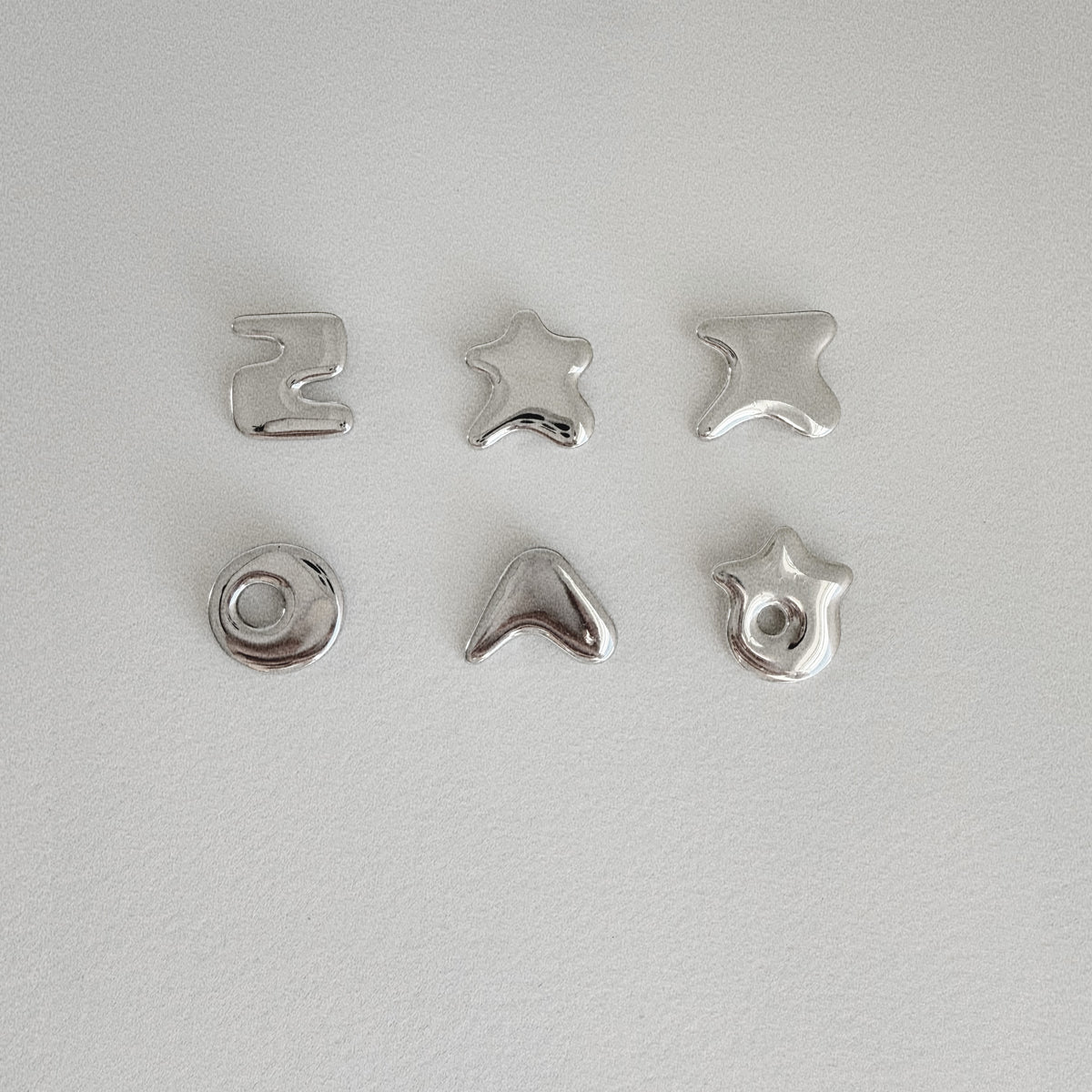Modern Puffy Bubble Korean Hangul initial pendants by BY L’AIMÉ NEW YORK,  한글이름 목걸이