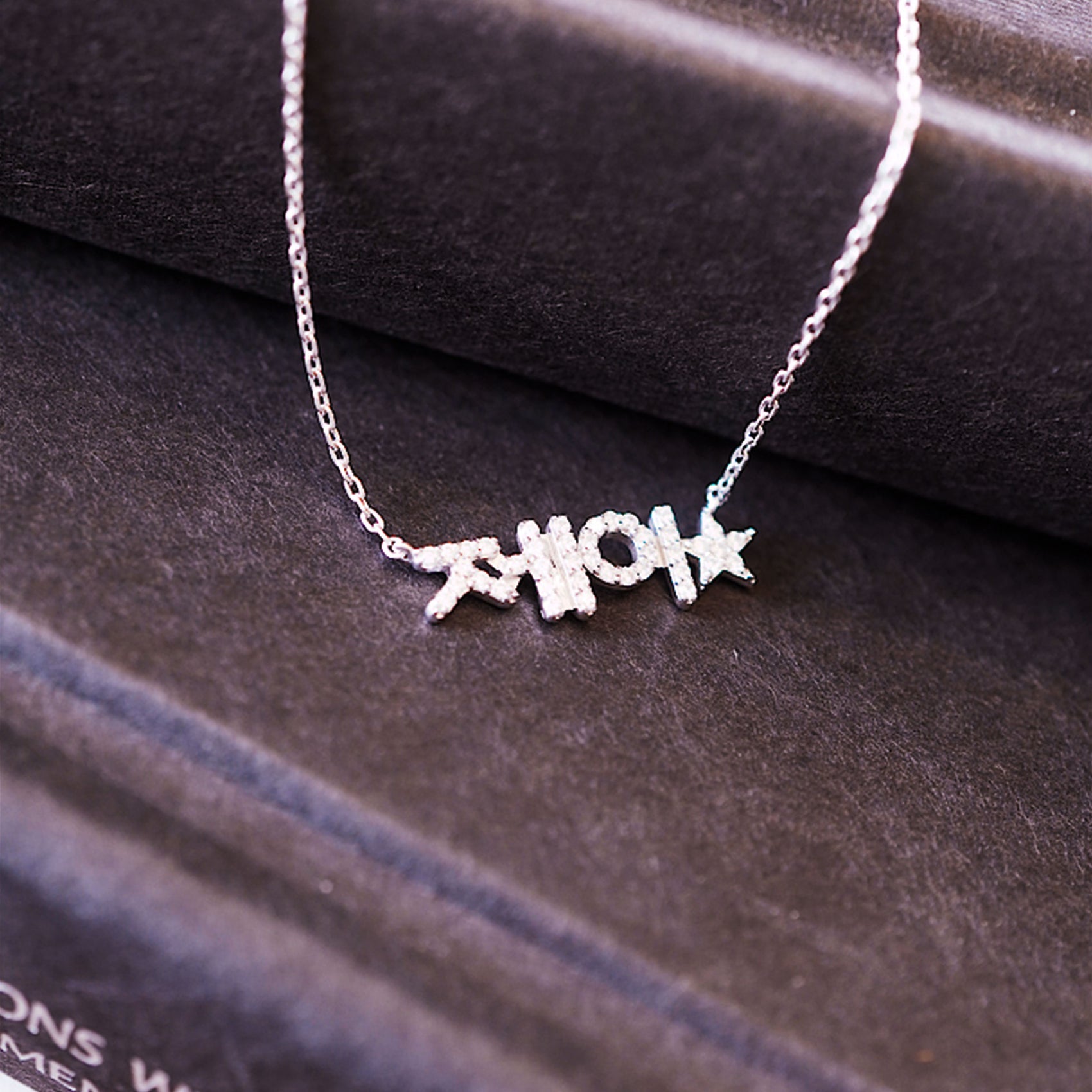Korean Custom Name and Star Pavé Lab Diamond Necklace  14K Solid Gold – Personalized