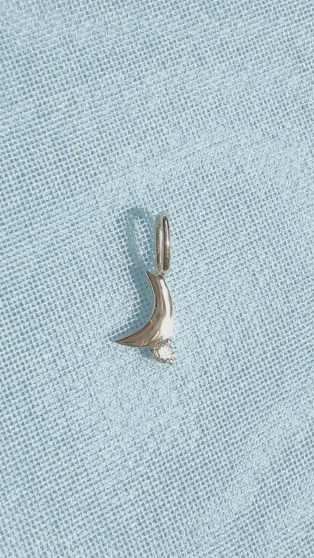 One Pavé Diamond Charm 14K Solid Gold – Heart Star Moon Lightning Bolt